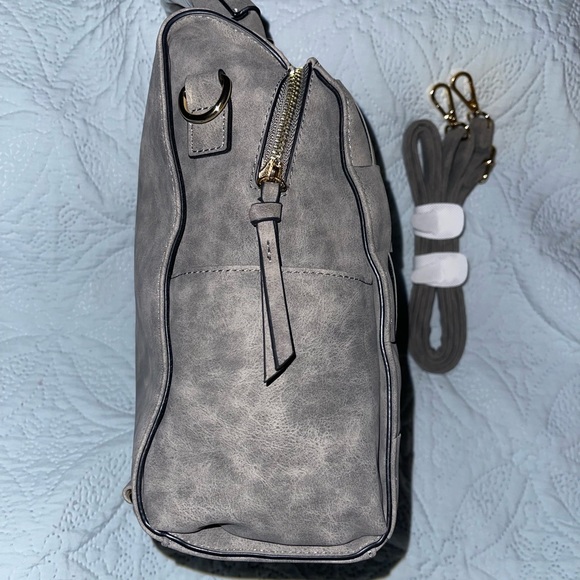 BACKPACK BRAND NEW‼️ Medium size lightweight backpack woven gray faux suede - Picture 9 of 10